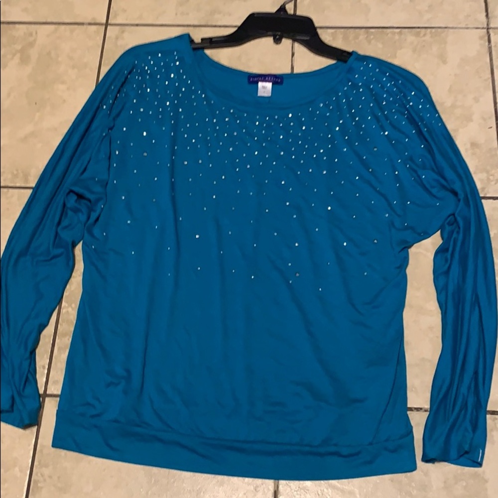 Simply Style Top - Picture 4 of 9